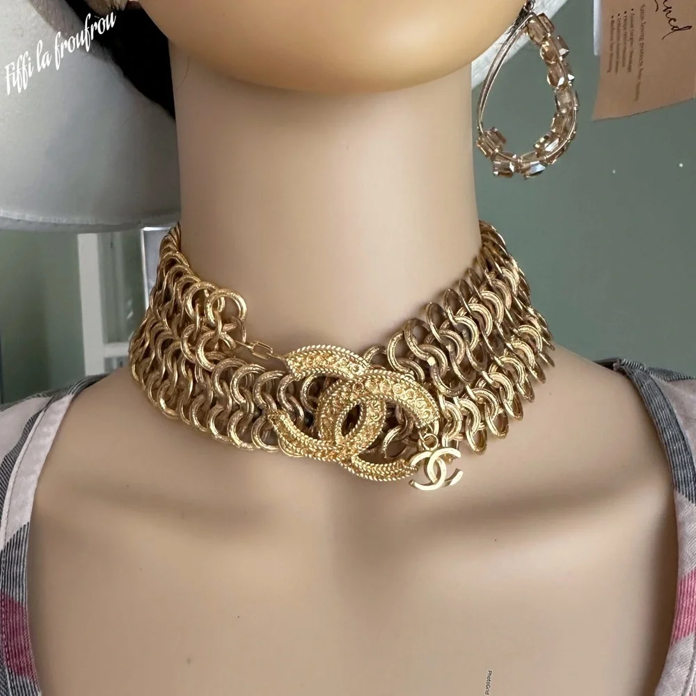 Authentic Chanel belt/necklace